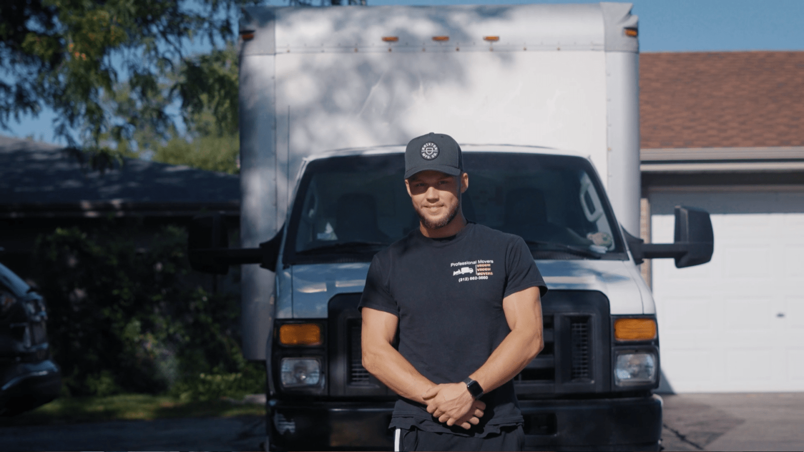 Vroom Vroom Movers - moving company. Moving services for local, long-distance, and commercial relocations. Stress-free, efficient, and secure.